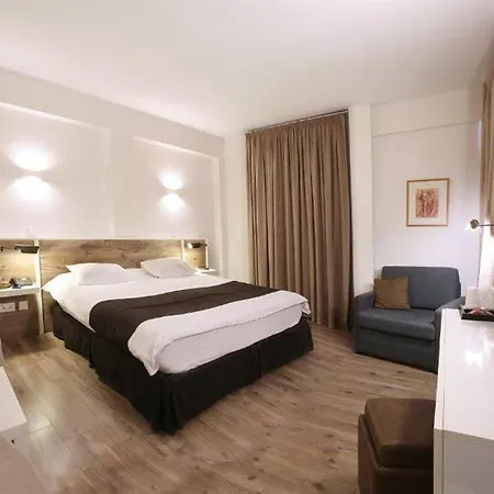 Hotel Centrum - Center 3*