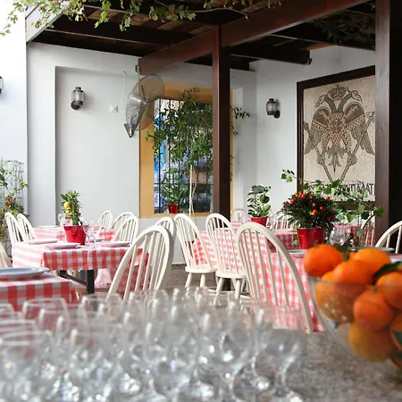 Centrum - Center Hotel Nicosia