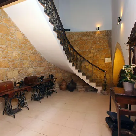 Hotel Centrum - Center 3*