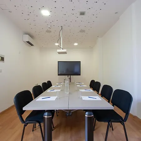 Szálloda Centrum - Center 3*