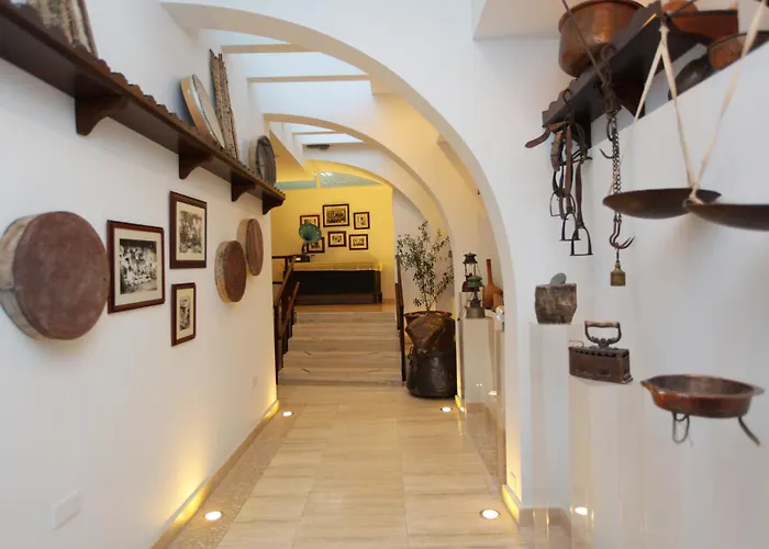 센트룸 - 시티 센터 3*