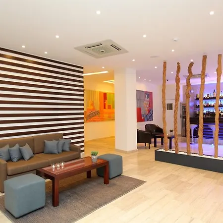 Готель Centrum - Center 3*